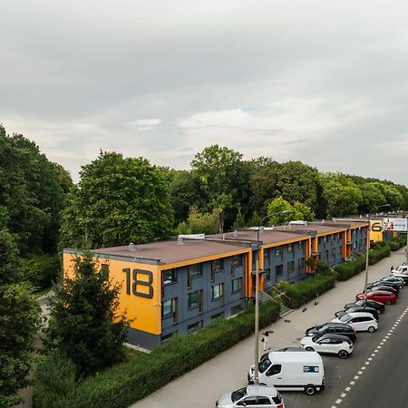 The Park Suites Warsaw Ngoại thất bức ảnh